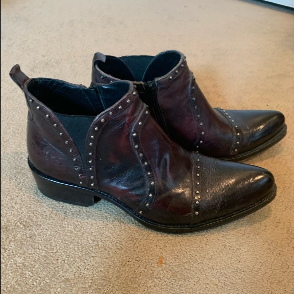 Kenneth Cole men’s boots size 9